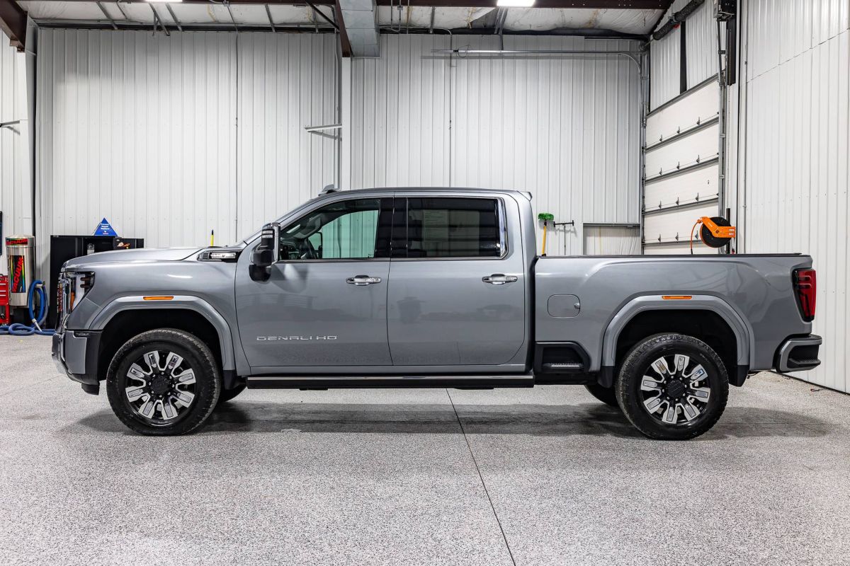 gmc sierra 2500hd 2026 1GT4URE78TF172942 image gmc sierra 2500hd 2026 1GT4URE78TF172942 image